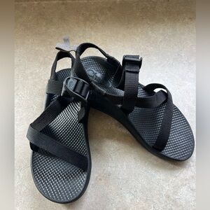 Chaco Sandals Youth 4 Big Kid Black Strappy Eco Tread